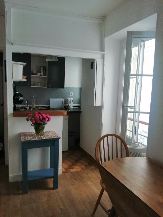 Charming Studio In Paris Near The Eiffel Tower Exterior photo